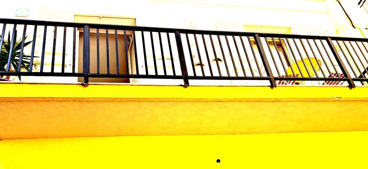 Superior Apartment Le Case Del Sole 리카타 외부 사진